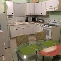 Отель Travelers Bed and Rest 1Bedroom в номере фото 2