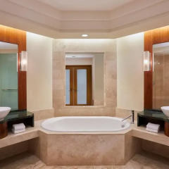 Отель The Cove at Atlantis, Autograph Collection 5* Люкс с различными типами кроватей фото 11