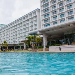 Отель Fiesta Resort Guam бассейн фото 2
