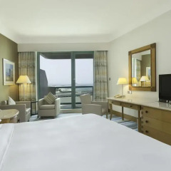 Отель Hilton Dubai Jumeirah 5* Представительский номер с различными типами кроватей фото 6