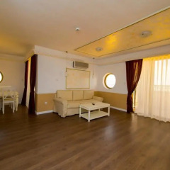 Отель Golden Rainbow Beach Aparthotel Солнечный берег комната для гостей фото 3