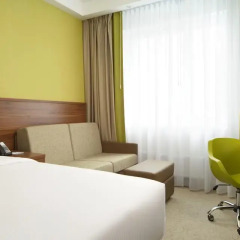 Отель Hampton by Hilton Nizhny Novgorod 3* Стандартный номер фото 2