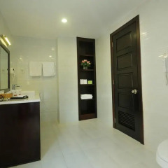 Hotel De Charme Saigon 3* Люкс с различными типами кроватей фото 7