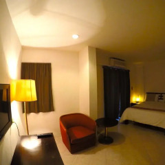 Отель Drop Inn Bangkok Бангкок комната для гостей фото 4