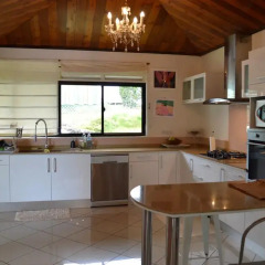 Отель Faré Tevanaki by Tahiti Homes в номере фото 2