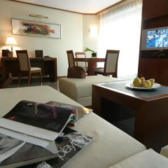 Отель Goldstar Resort & Suites Франция, Ницца - 1 отзыв об отеле, цены и фото номеров - забронировать отель Goldstar Resort & Suites онлайн в номере