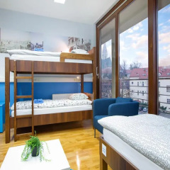 Hostel Bureau Кровать в общем номере с двухъярусной кроватью фото 11