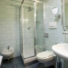 Hotel Iris 3* Стандартный номер с двуспальной кроватью фото 2