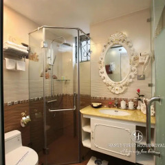 Отель Hanoi Guest House Royal 3* Представительский номер с различными типами кроватей фото 13