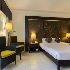 Отель Amora Beach Resort Phuket 4* Улучшенный номер разные типы кроватей фото 2
