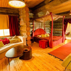 Отель Kakslauttanen Arctic Resort - Igloos and Chalets 4* Люкс с различными типами кроватей фото 2
