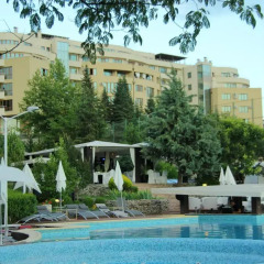 Отель Apart Hotel Medite Болгария, Сандански - отзывы, цены и фото номеров - забронировать отель Apart Hotel Medite онлайн бассейн