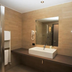 Klima Hotel Milano Fiere 4* Люкс с различными типами кроватей фото 8