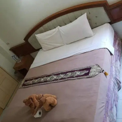 Отель Pinthong house в номере