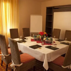 Gold Inn Hotel Prinz Eugen в номере фото 2