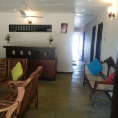 Отель Thiranagama Beach Hotel Шри-Ланка, Хиккадува - отзывы, цены и фото номеров - забронировать отель Thiranagama Beach Hotel онлайн в номере фото 2