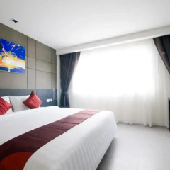 Отель The Park Residence at Bangkok 3* Улучшенный номер с различными типами кроватей фото 2
