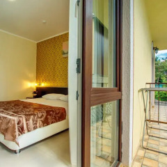 Гостиница Guest House Golden Kids Стандартный номер с 2 отдельными кроватями фото 2