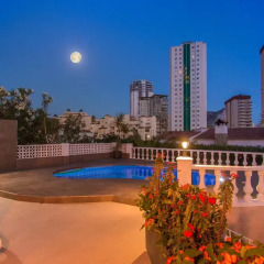 Отель Abahana Villa La Higuera бассейн
