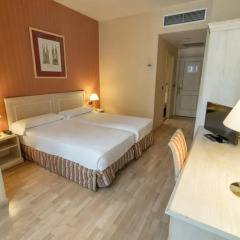 Отель Sunotel Central 4* Стандартный номер с различными типами кроватей фото 4