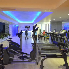 Bilek Istanbul Hotel фитнесс-зал