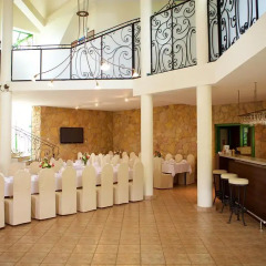 Hotel Gaja Варшава гостиничный бар