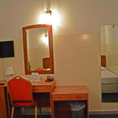 Queen's Hotel удобства в номере
