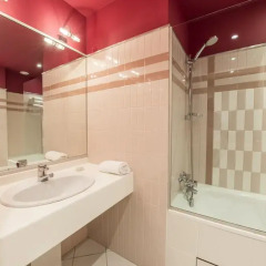 Отель Hôtel Des Artistes 3* Номер Комфорт с различными типами кроватей фото 10