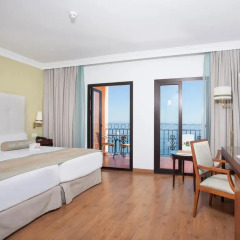 Hotel Fuerte Marbella 4* Стандартный номер с различными типами кроватей фото 5