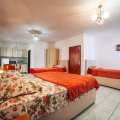 Отель Guest House Mary комната для гостей