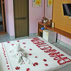 Отель Baan Ketkeaw Guest House 2 детские мероприятия