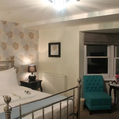 Отель Grand Pier Guest House 3* Улучшенный номер с различными типами кроватей фото 9