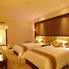 Guangzhou Carefree Hotel 3* Номер Бизнес с 2 отдельными кроватями фото 3