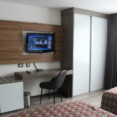 Porton Medellin Hotel 4* Номер категории Эконом с двуспальной кроватью фото 4