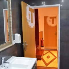 Terrace Lisbon Hostel Кровать в общем номере с двухъярусной кроватью фото 8