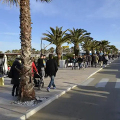 Отель Casa nel Borgo Marinaro di Civitanova Чивитанова-Марке городской автобус
