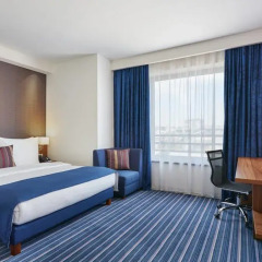Отель Holiday Inn Express Belgrade - City комната для гостей фото 3
