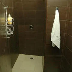 Отель Hostel Piaskowy Польша, Вроцлав - отзывы, цены и фото номеров - забронировать отель Hostel Piaskowy онлайн ванная фото 2