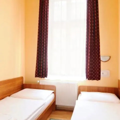Budapest Csaszar Hotel 3* Стандартный номер с двуспальной кроватью фото 12