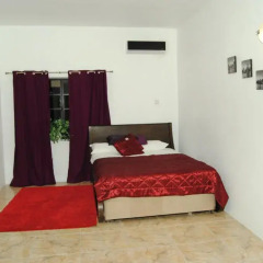 Отель Little Savoy Guest House Номер Делюкс с различными типами кроватей фото 4
