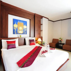 Arita Hotel Patong 3* Улучшенный номер с двуспальной кроватью