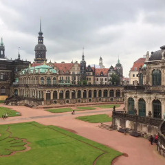 Отель FeWo am Zwinger Германия, Дрезден - отзывы, цены и фото номеров - забронировать отель FeWo am Zwinger онлайн спортивное сооружение