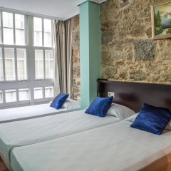 Отель Hostal Hotil Стандартный номер с различными типами кроватей фото 4