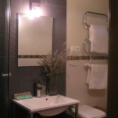 Отель Aqua Luna Spa ванная