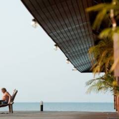 Отель Ruenton Resort пляж