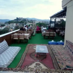 Hotel Canberra Сельчук приотельная территория
