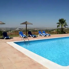 Отель Cortijo Escondido бассейн