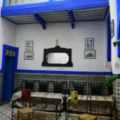Отель Amour d'auberge гостиничный бар