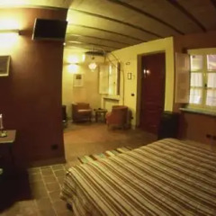 Отель Albergo Ristorante Garibaldi 3* Стандартный номер фото 8