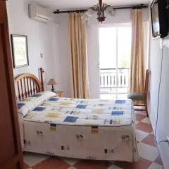 Отель Hostal Alboran 2* Стандартный номер с двуспальной кроватью фото 7